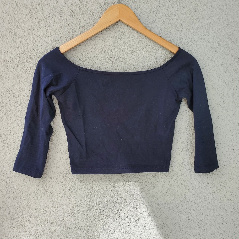 3/4 sleeve off the shoulder crop top